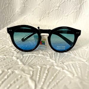 Blue lens sunglasses